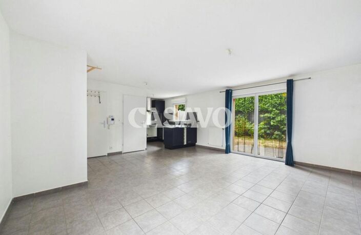 Location maison 4 pièces avec 2 stationnements - Vénissieux - 69200 — photo 5