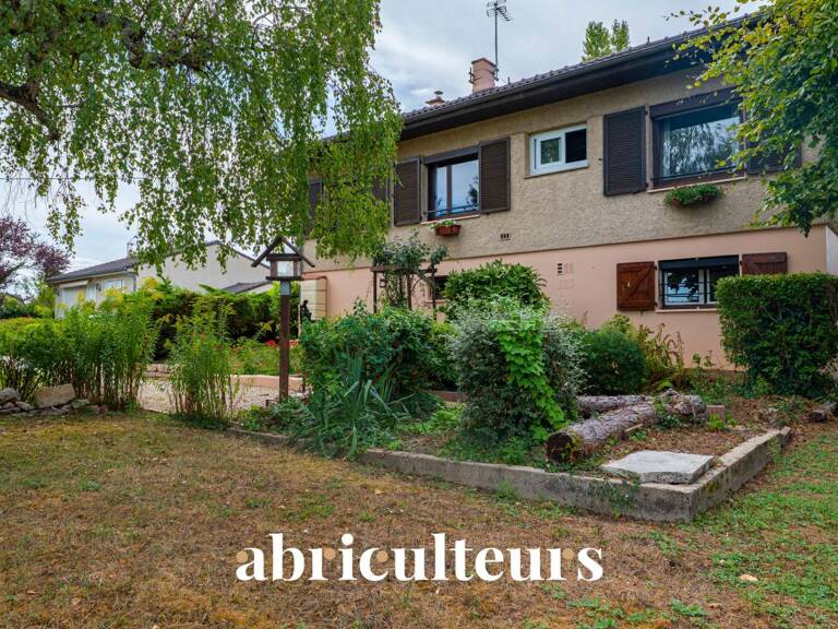 Maison familiale à proximité de la forêt domaniale de Longchamp en vente à Varanges (21110) — photo 1