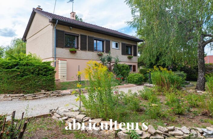 Maison familiale à proximité de la forêt domaniale de Longchamp en vente à Varanges (21110) — photo 2