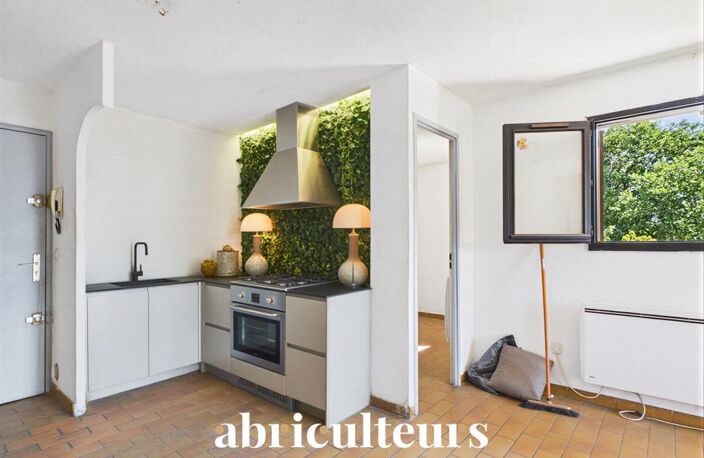 Appartement entièrement rénover en vente dans le Quartier Saint Jacques Grasse (06130) — photo 3