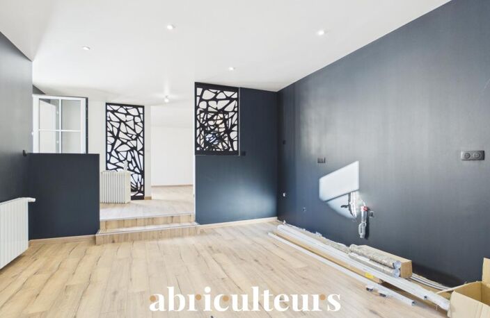 Maison avec extérieur et rénovation récente en vente à Cognac 16100 — photo 3