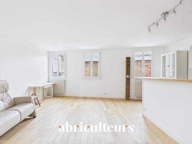 Appartement 3 pièces avec cuisine ouverte et parking en vente à Paris 13e 75013 — photo du bien