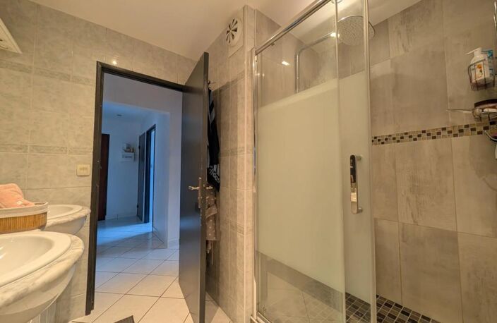 2 PIECES 51 M² DPE C / ASCENSEUR — photo 4