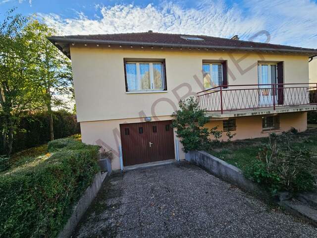 PAVILLON édifié en 1964 sur 850m² terrain clos arboré AUXERRE 89000 BOURBOGNE NORD — photo du bien