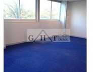 Immeuble de bureaux à vendre — BUC — photo 2