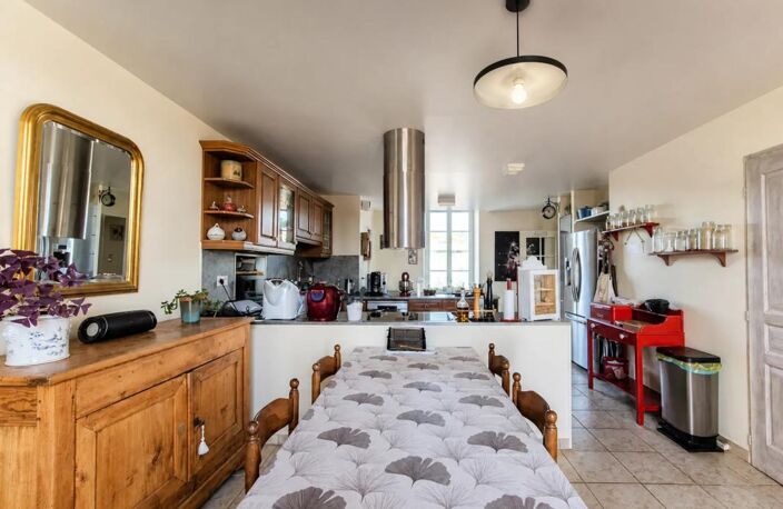 Propriété de 14 pièces de 460 m² à Mérignac — photo 5