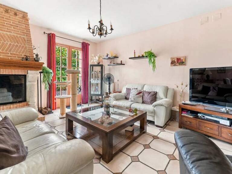 Maison de 5 pièces de 160 m² à Saint-Pierre-lès-Elbeuf — photo 1