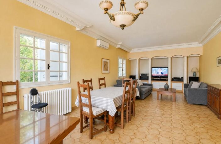 Maison de 7 pièces de 300 m² à Sarrians — photo 5