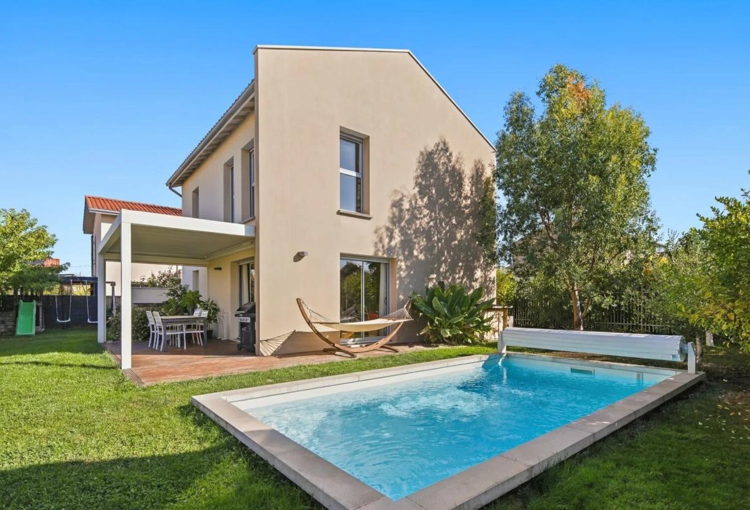 SAINT-GENIS-LES-OLLIÈRES – MAISON INDIVIDUELLE DE 110 M² — photo 1
