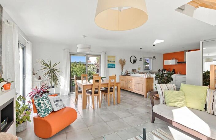 SAINT-GENIS-LES-OLLIÈRES – MAISON INDIVIDUELLE DE 110 M² — photo 2