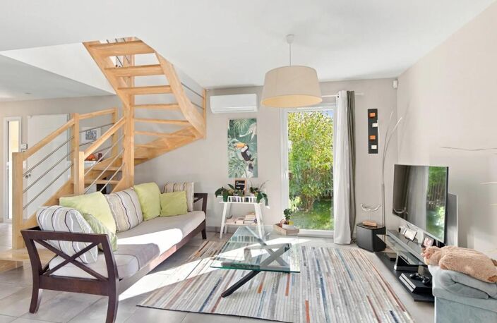 SAINT-GENIS-LES-OLLIÈRES – MAISON INDIVIDUELLE DE 110 M² — photo 4