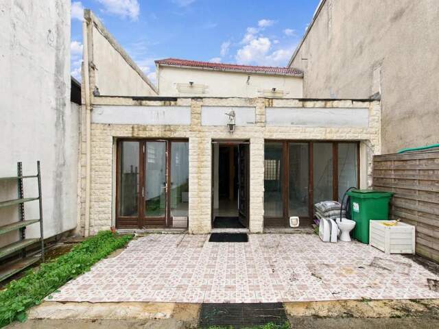 Maison de 101 m2 à rénover — photo du bien
