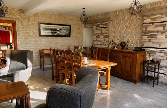 Maison de 7 pièces de 201 m² à Prin-Deyrançon — photo 5