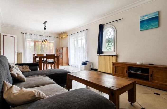 Maison de 7 pièces de 143 m² à Angoulême — photo 4