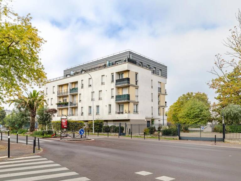 Appartement de 4 pièces de 72,5 m² à Garges-lès-Gonesse — photo 1