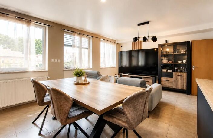 Appartement 4 pièces de 72 m² à Longwy — photo 2