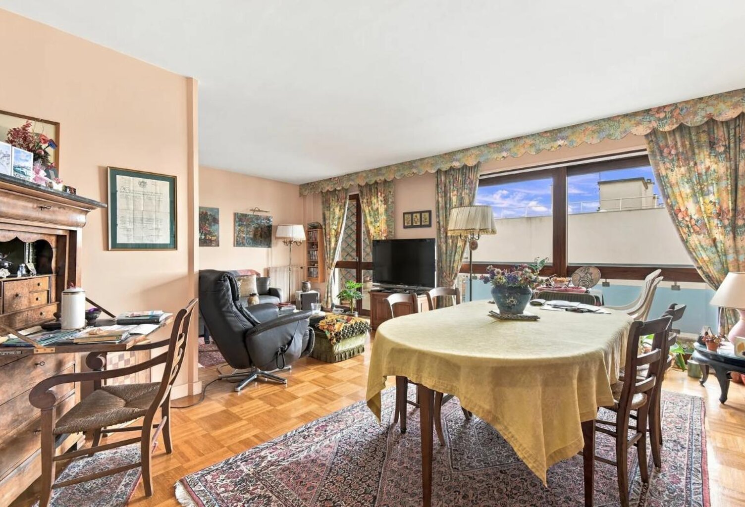 Appartement de 4 pièces de 88.03 m² à Puteaux — photo 1