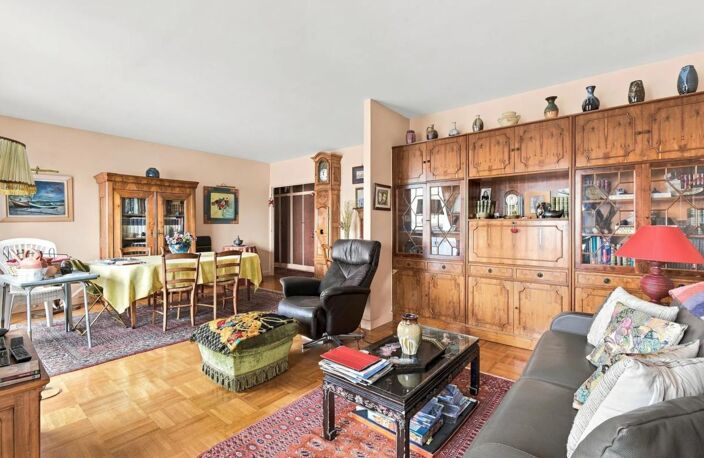 Appartement de 4 pièces de 88.03 m² à Puteaux — photo 3