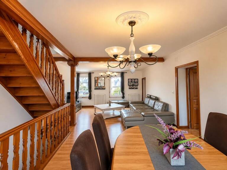 Maison de 8 pièces de 157 m² au sol à Neufchef — photo 1