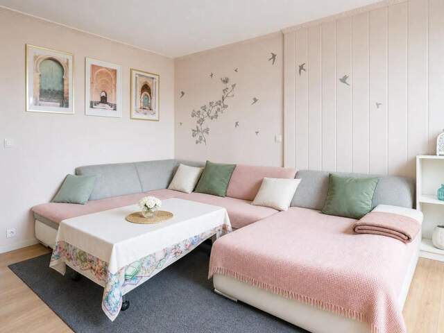 Appartement de 4 pièces de 67 m² à Rosny-sous-Bois — photo du bien