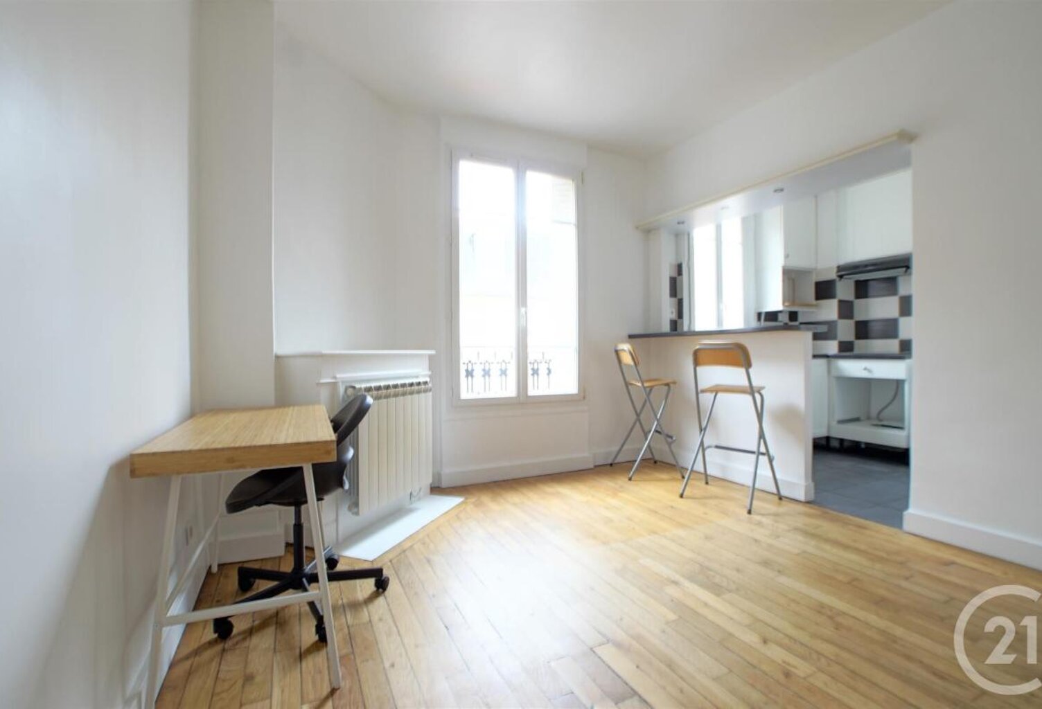 T1 — photo 1