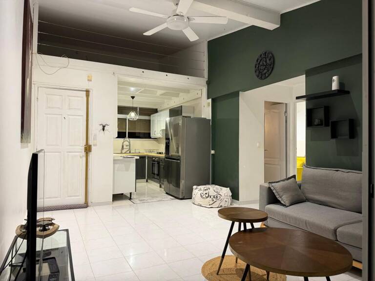 Appartement  meublé À Louer à FORT-DE-FRANCE — photo 1