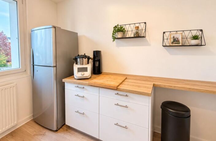 À VENDRE – Bel appartement traversant de 65 m², lumineux et rénové – 2 chambres — photo 5