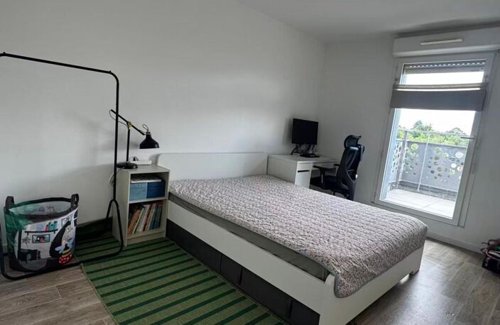 Appartement T3 meublé dernier étage — photo 4