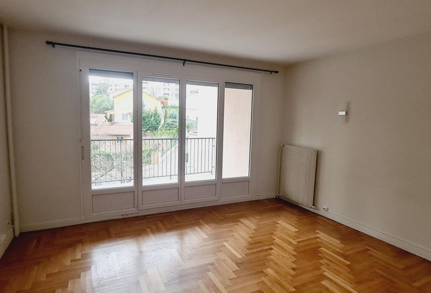 Appartement Sainte Foy Les Lyon 3 pièce(s) 65.46 m2 — photo 1
