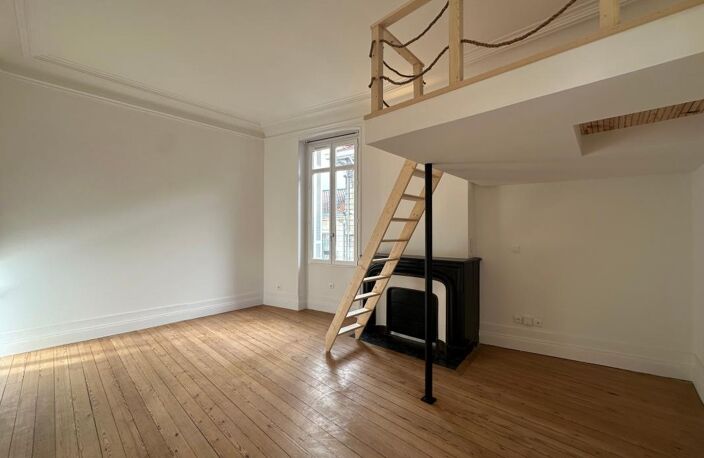 Studio avec terrasse — photo 2