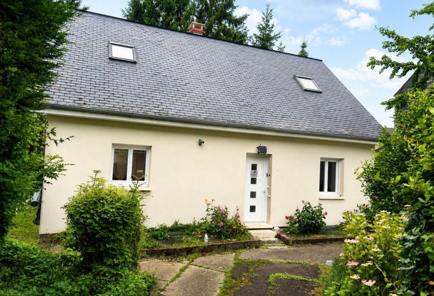 Maison À Vendre 3 chambres jardin à 2 pas de centre de Montivilliers — photo 1