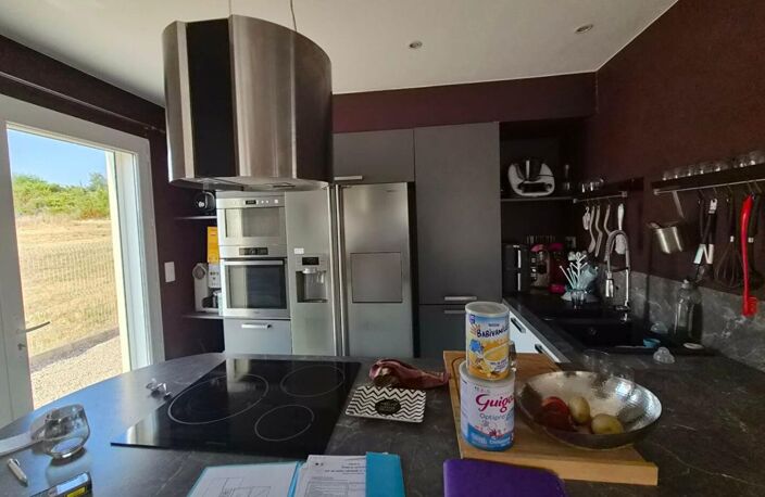 VILLA CONTEMPORAINE 4 CHAMBRES BELLES PRESTATIONS — photo 2