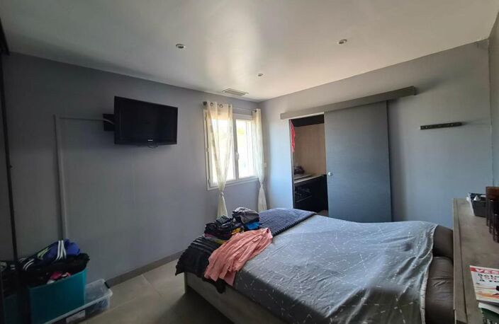 VILLA CONTEMPORAINE 4 CHAMBRES BELLES PRESTATIONS — photo 5