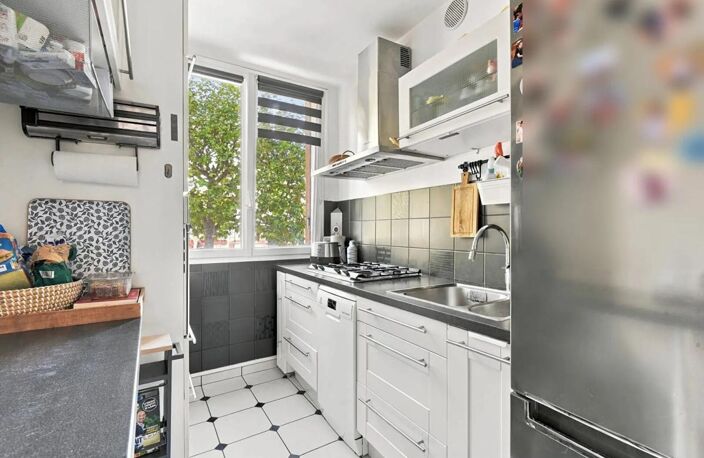 Appartement traversant La Garenne Colombes 4 pièce(s) 78m2 — photo 5