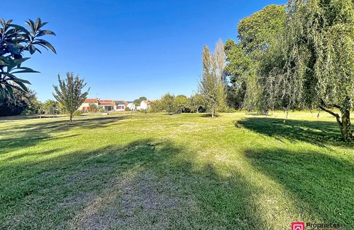LE GUÉ-D'ALLERÉ - Maison en pierre rénovée - 200 M² - Parc arboré - Piscine chauffée - DPE C — photo 3