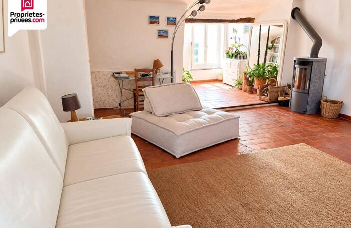 APPARTEMENT DUPLEX 3 PIECES DE 79.26 m2 AUX  1ER ET DERNIER ETAGE — photo 2