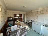 US : GRANDE MAISON AVEC BEAUCOUP DE POTENTIEL ! — photo 3