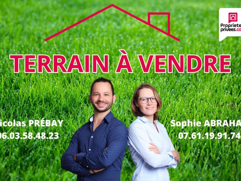 Terrain à bâtir à viabiliser de 1970 m² env — photo 1