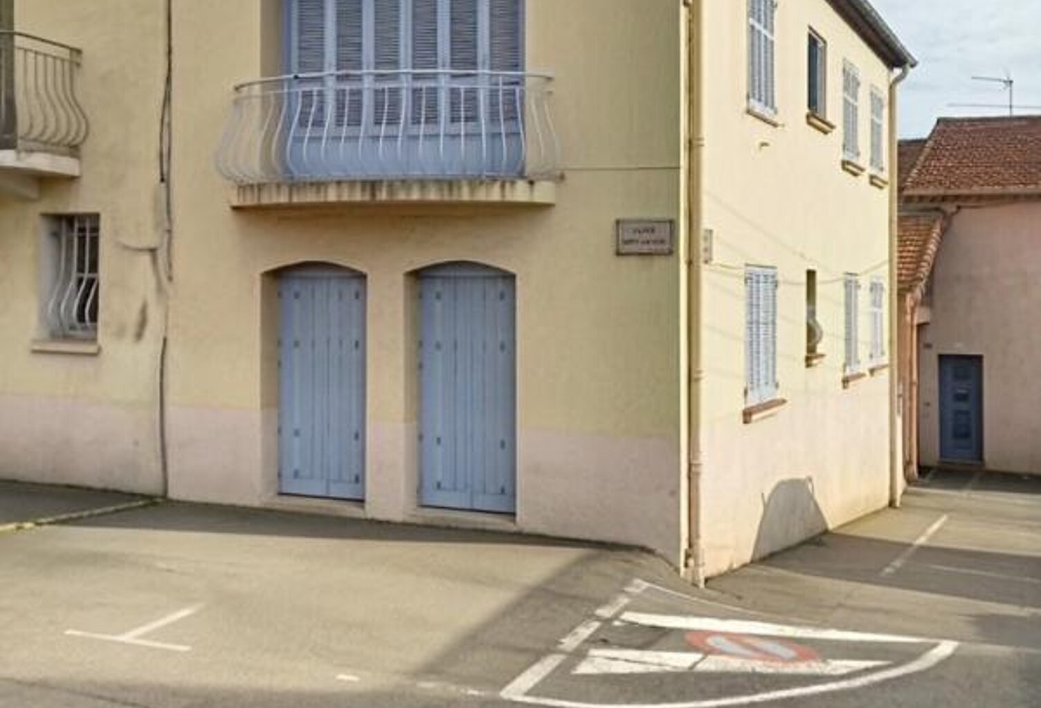 Appartement FREJUS 2 pièce(s) 59.60 m2 — photo 1
