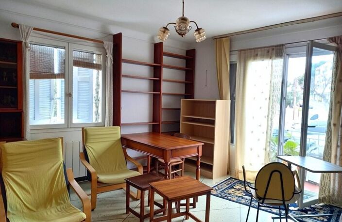 Appartement FREJUS 2 pièce(s) 59.60 m2 — photo 2