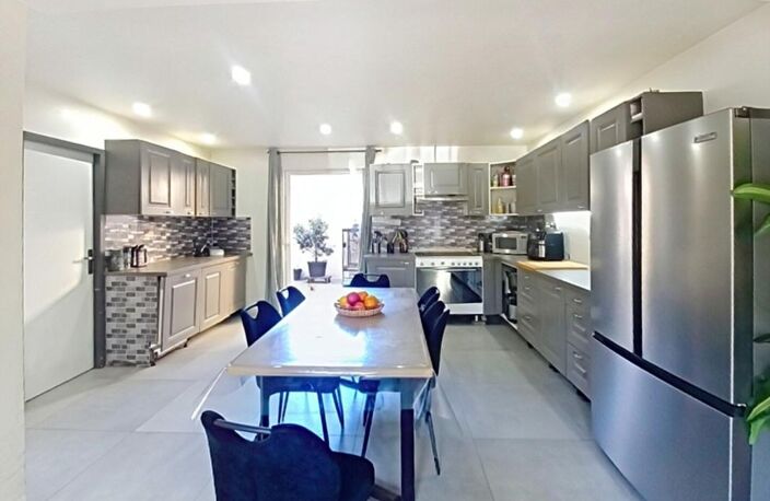 PUGET SUR ARGENS Appartement climatisé 2 terrasses 3 chambres 105 m2 — photo 3