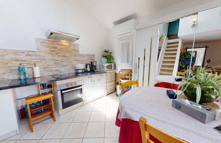 LA MOTTE - 83920 - JOLI MAZET RECEMMENT RENOVE — photo 4