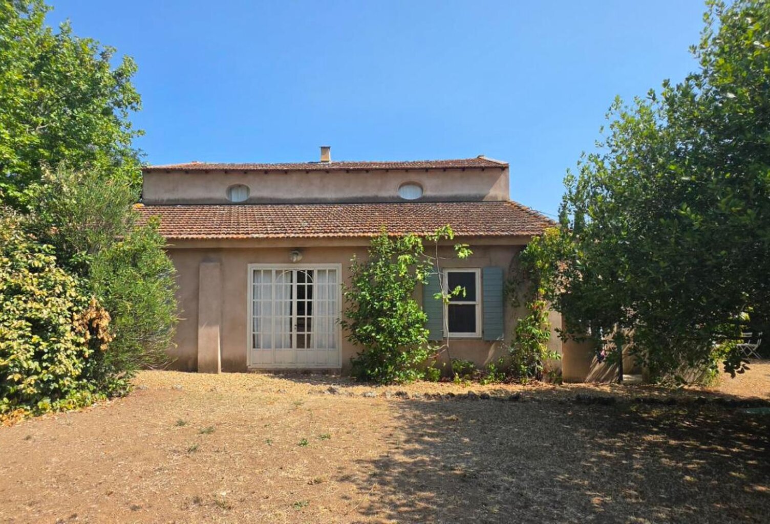 LE MUY: Demeure de prestige en pierre, Une propriété de caractère au coeur de la Provence varoise — photo 1
