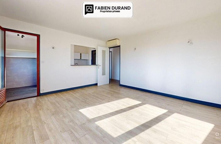 Appartement T3 traversant 72 m² avec Cave et Parking — photo 2