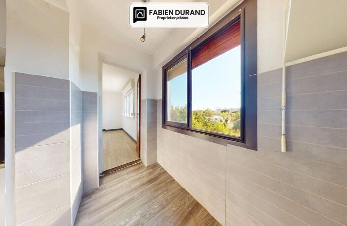 Appartement T3 traversant 72 m² avec Cave et Parking — photo 5