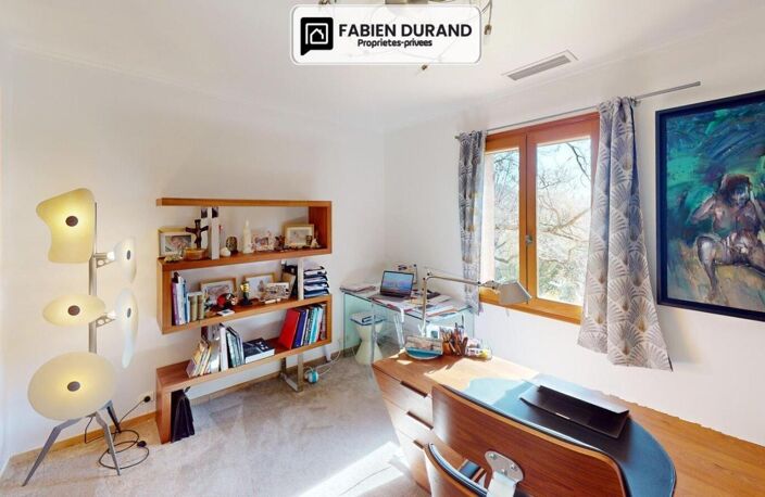 Maison de 204 m² avec piscines, salle de sport, salle de cinéma — photo 5