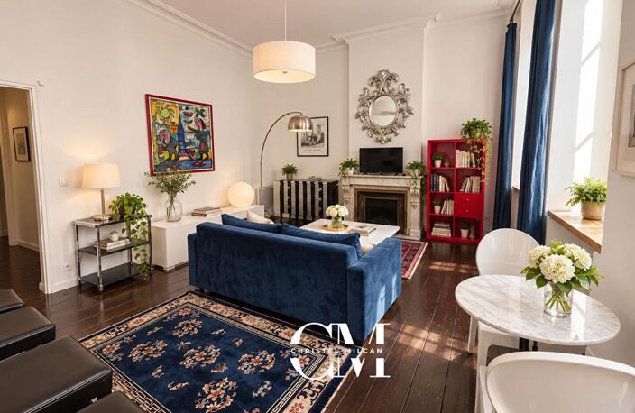 Appartement en pierre de 62 m², saint Seurin, jardin public — photo 4