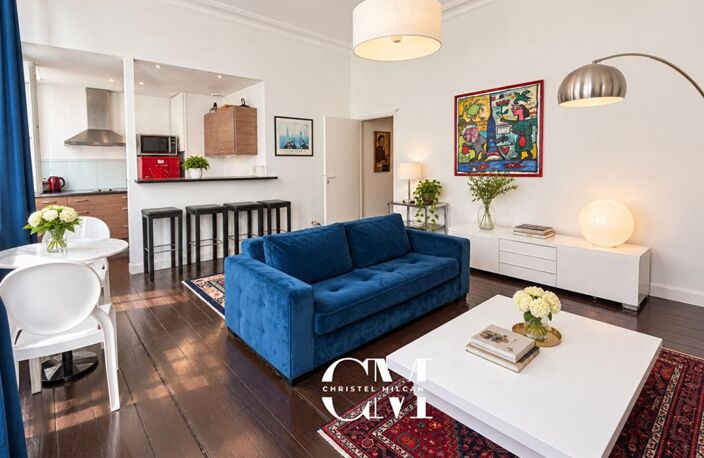 Appartement en pierre de 62 m², saint Seurin, jardin public — photo 5