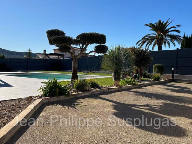 Superbe villa Saint Cyr Sur Mer 6 pièce(s) 163 m2 — photo du bien