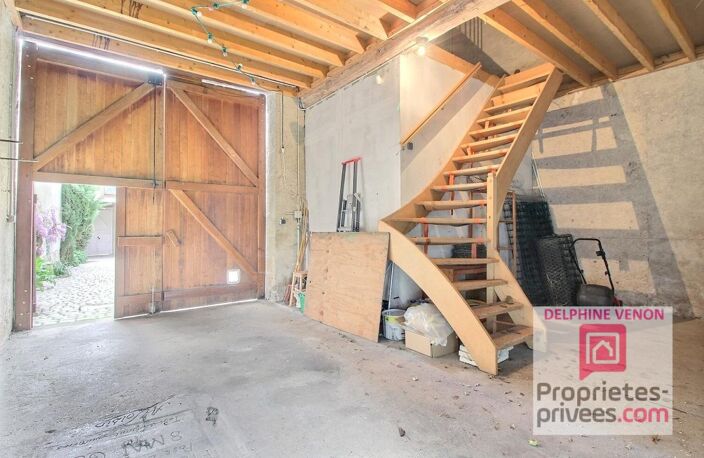 Maison de 200 m²  avec vie en plain pied + grange et cave voutée sur un terrain de 525 m² en hypercentre de Châteauneuf sur Loire — photo 4